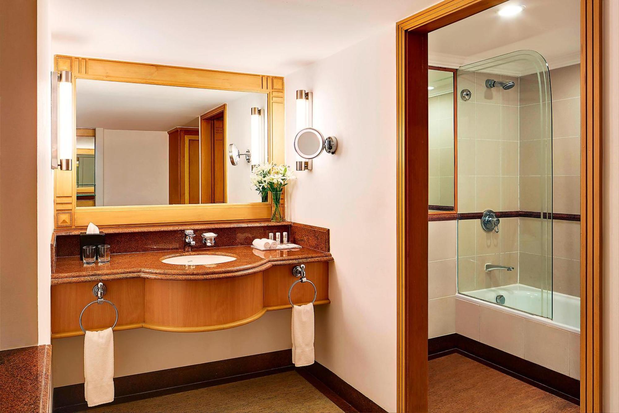 Le Meridien Коччи Экстерьер фото